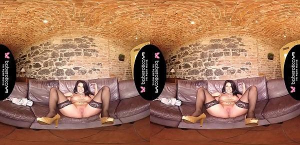  Solo fuck doll, Lucia Denvile is masturbating, in VR